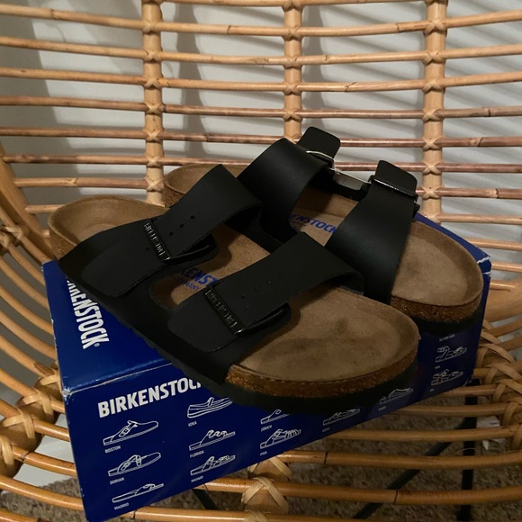 Brand new Arizona Birkenstock - Picture 1 of 4